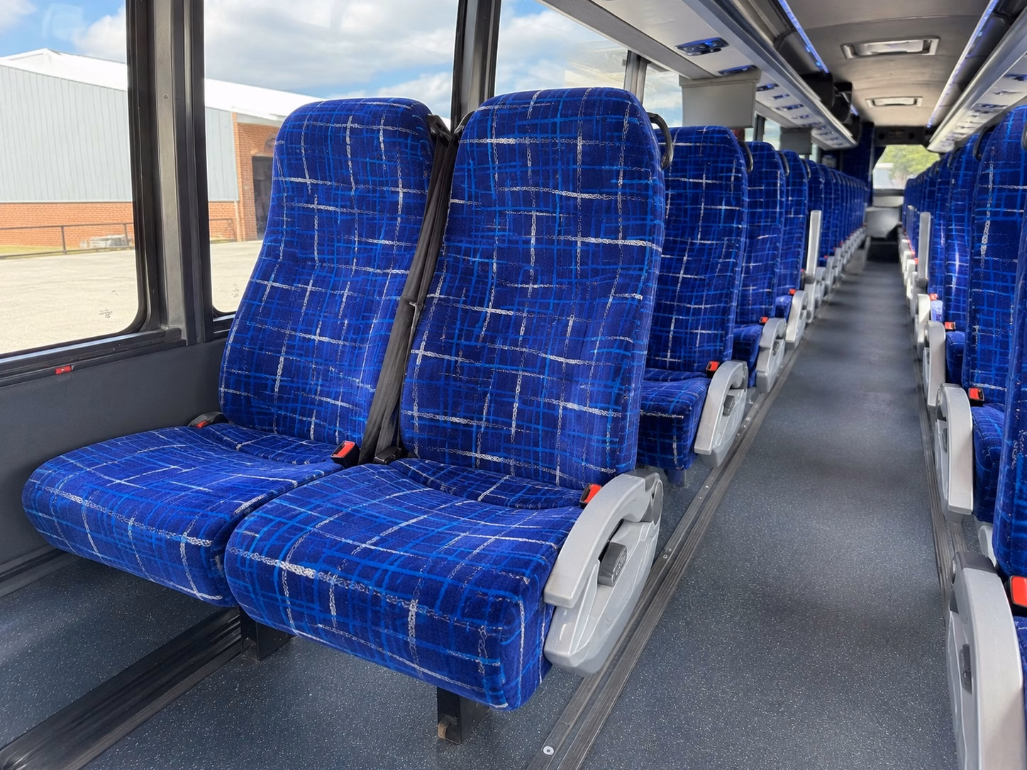 fan bus transportation to ut tyler patriots games